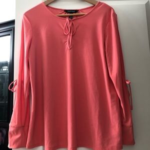 Ellen Tracy top/blouse